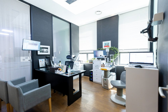 Slider image (6) Seoul Busan BGSS Eye Clinic